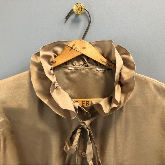 Vintage 80's Ruffled Caramel Blouse, Sz M - Picture 6 of 16